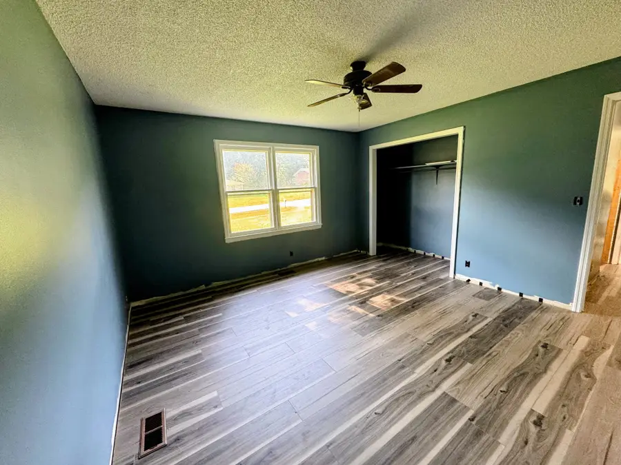 15 Harper Dr, Fayetteville, TN 37334 - #3
