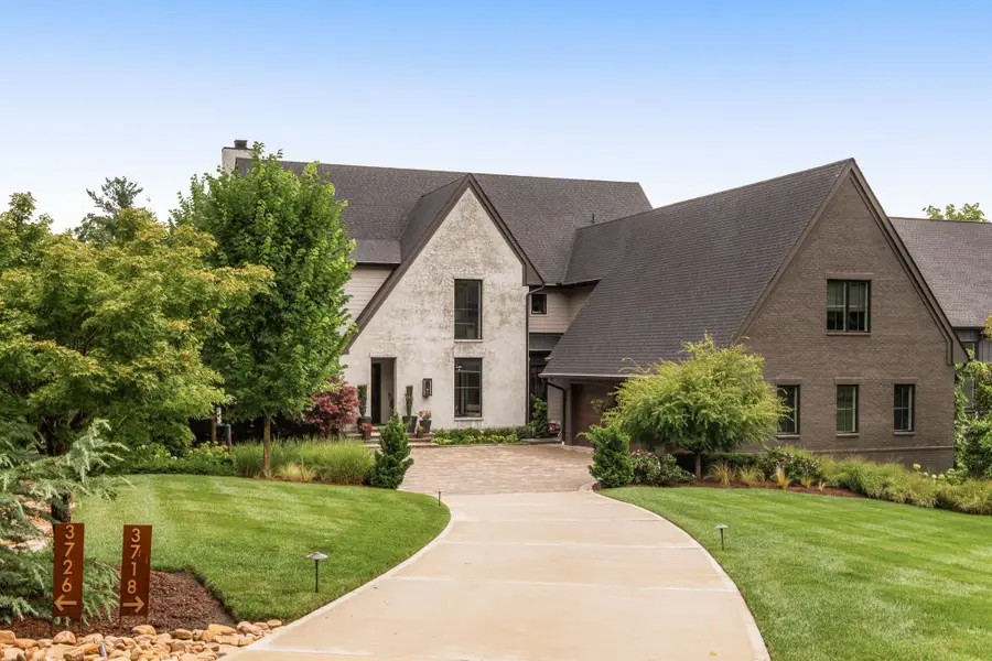 3718 Woodlawn Dr, Nashville, TN 37215 - #2