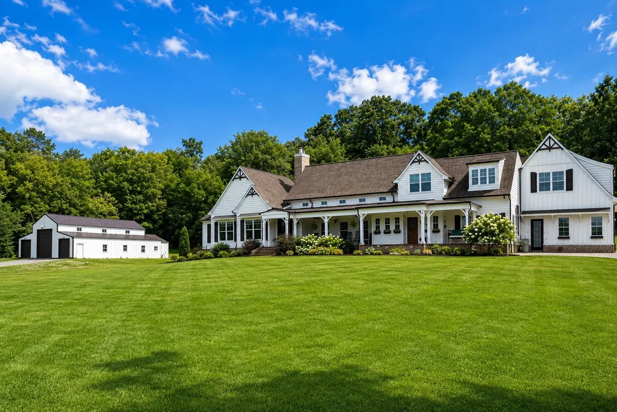 447 Liberty Chapel Rd, Mount Juliet, TN 37122 - #1