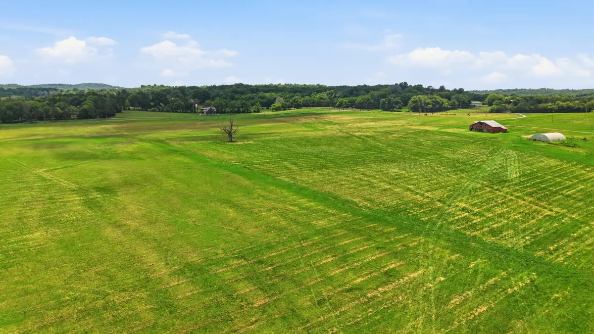8001 Cainsville Rd, Lebanon, TN 37090 - #1