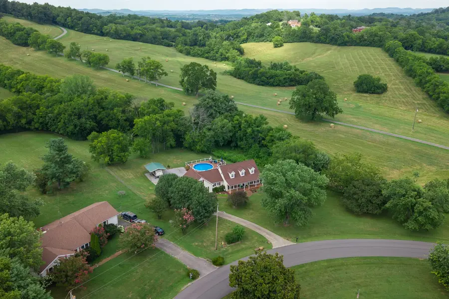 159 Grandview Dr, Gallatin, TN 37066 - #2
