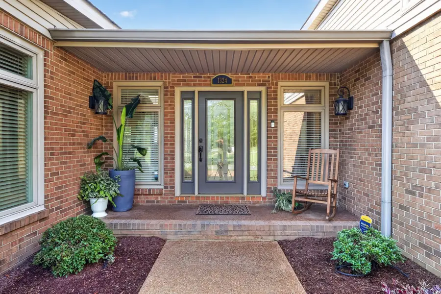 1324 Yorkshire Dr, Brentwood, TN 37027 - #2