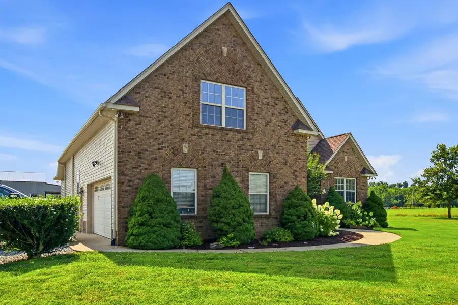 4043 Wilks Rd, Springfield, TN 37172 - #3