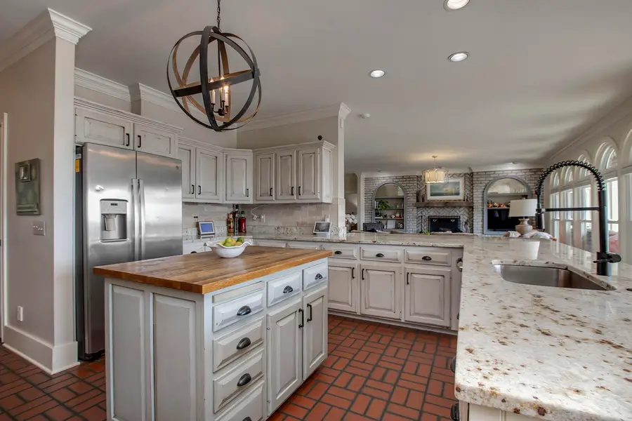 5500 Heathrow Drive, Knoxville, TN 37919 - #3