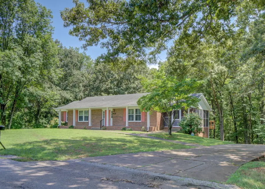 3970 Miller Dr, Clarksville, TN 37043 - #3