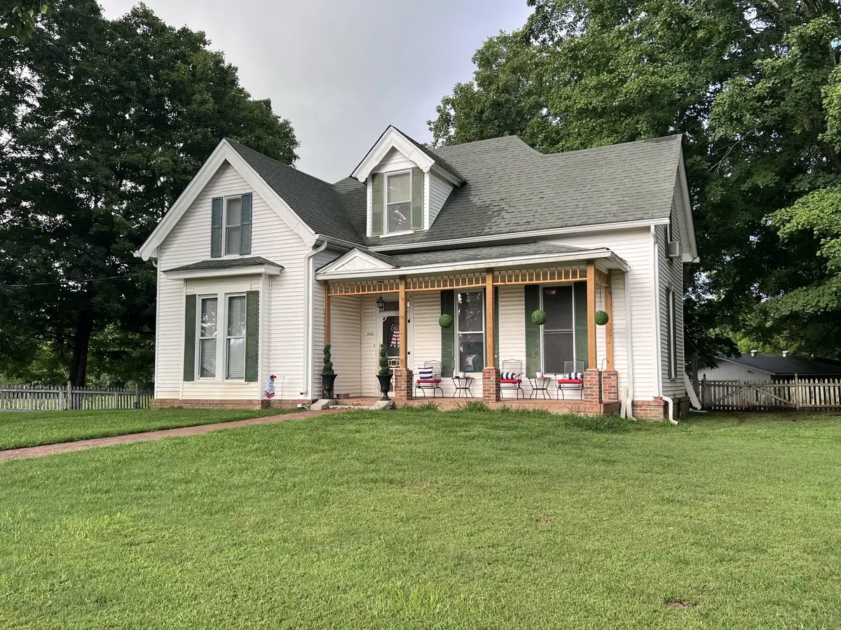 2343 Old Ashland City Rd, Clarksville, TN 37043 - #1