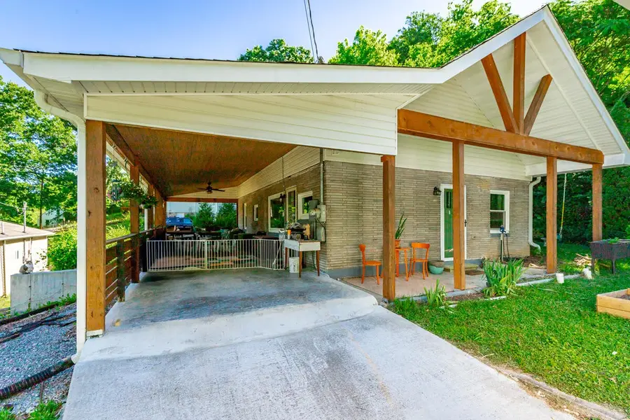 401 Bank Street, Chattanooga, TN 37415 - #3