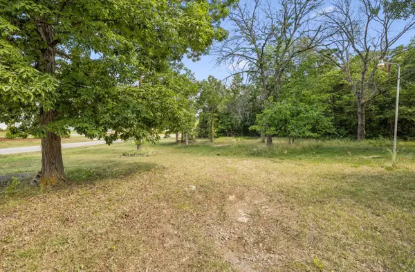 3822 Bivens Hill Rd, Readyville, TN 37149