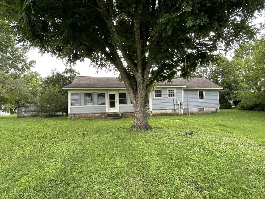 200 Chambers St, McMinnville, TN 37110 - #3