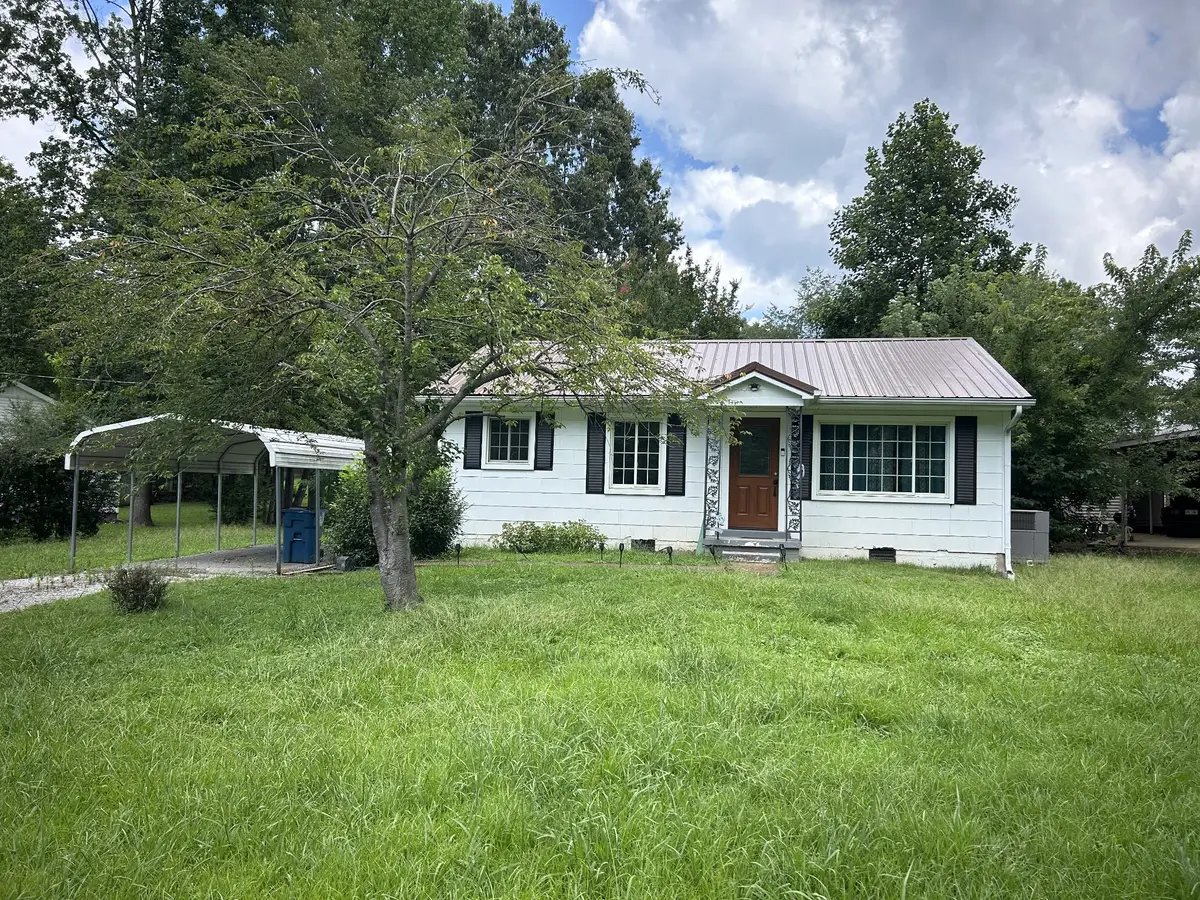 128 Sunset Ave, Camden, TN 38320 - #1