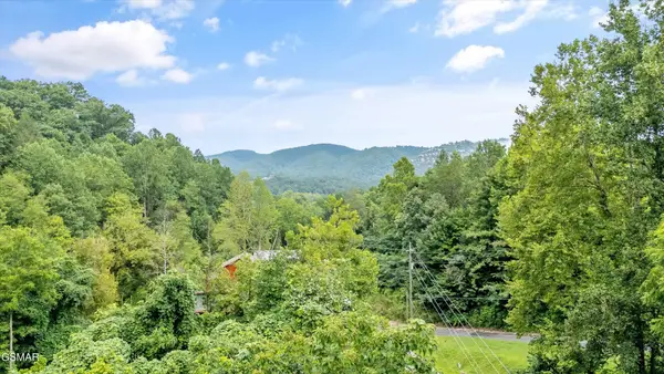 30 Catons Chapel Road, Sevierville, TN 37876
