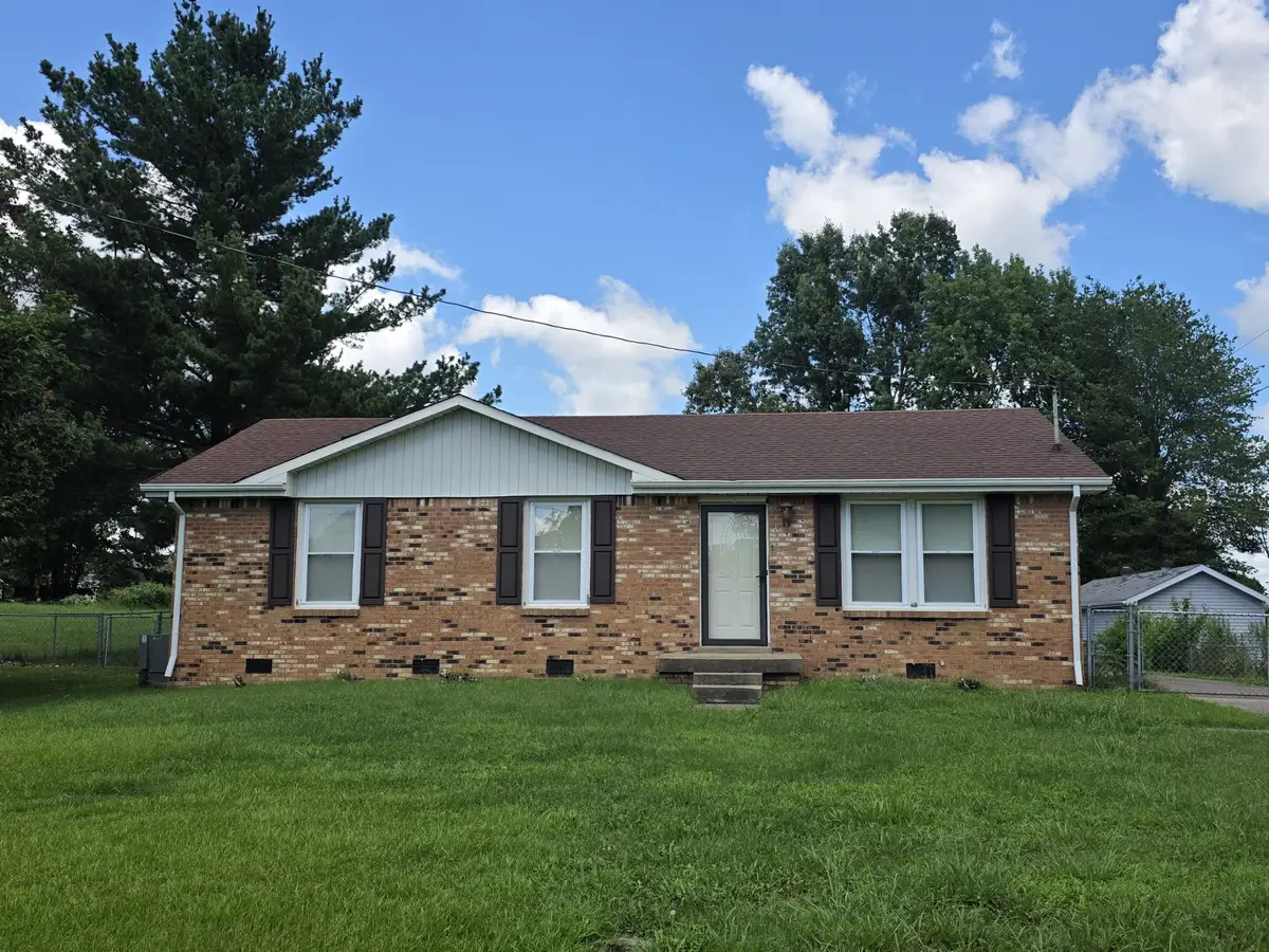 709 Inver Ln, Clarksville, TN 37042 - #1