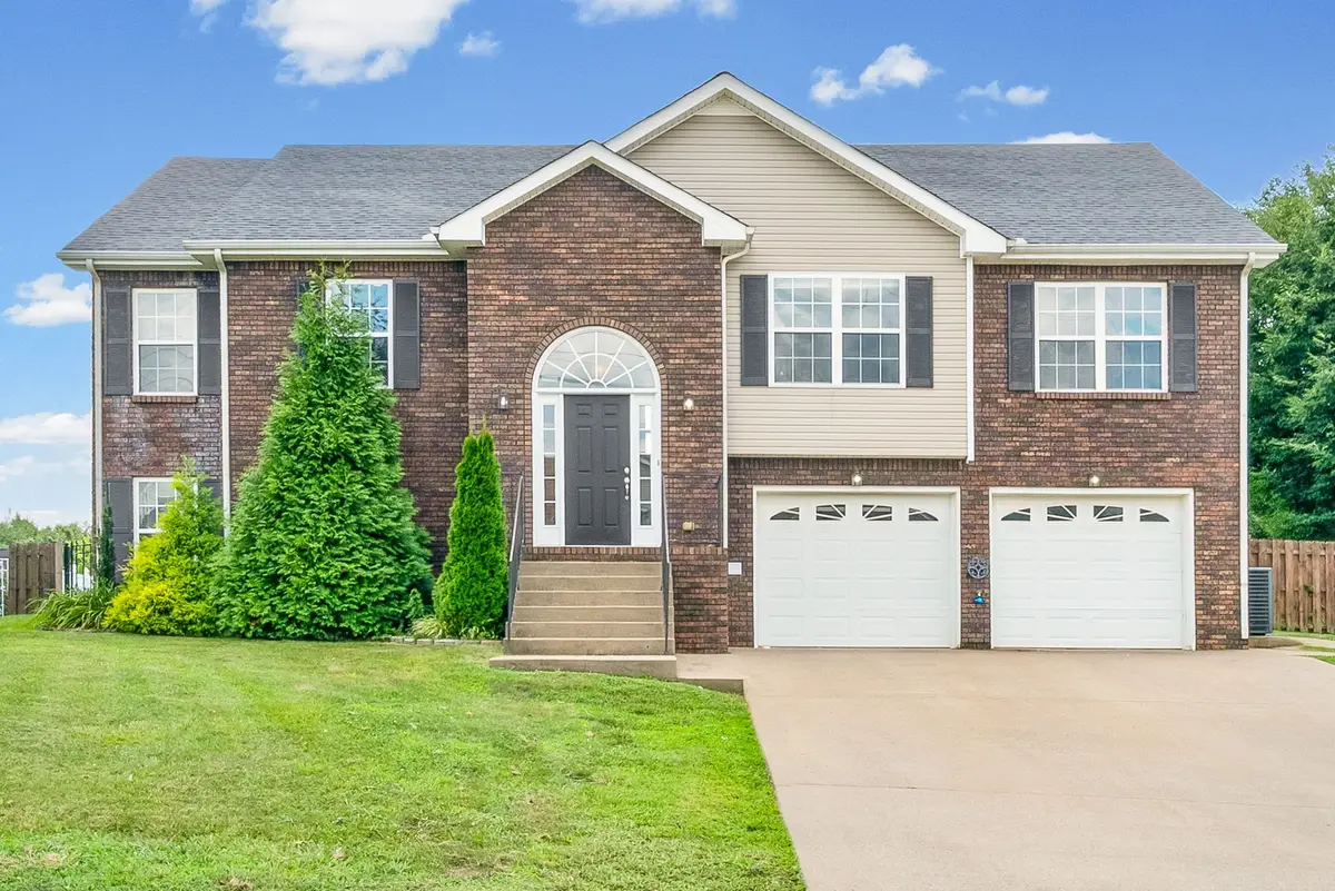 2774 Cascade Dr, Clarksville, TN 37042 - #1