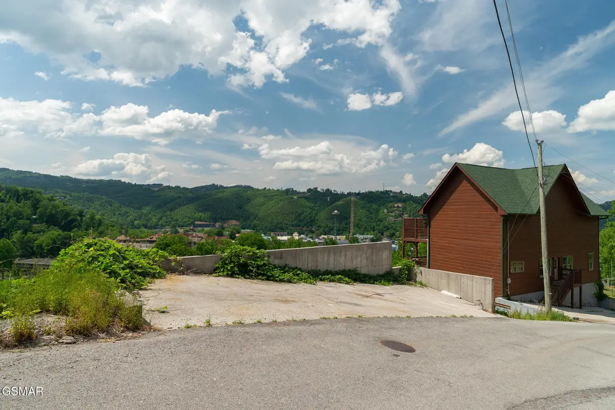 744 Widows Knob Road, Gatlinburg, TN 37738 - #1