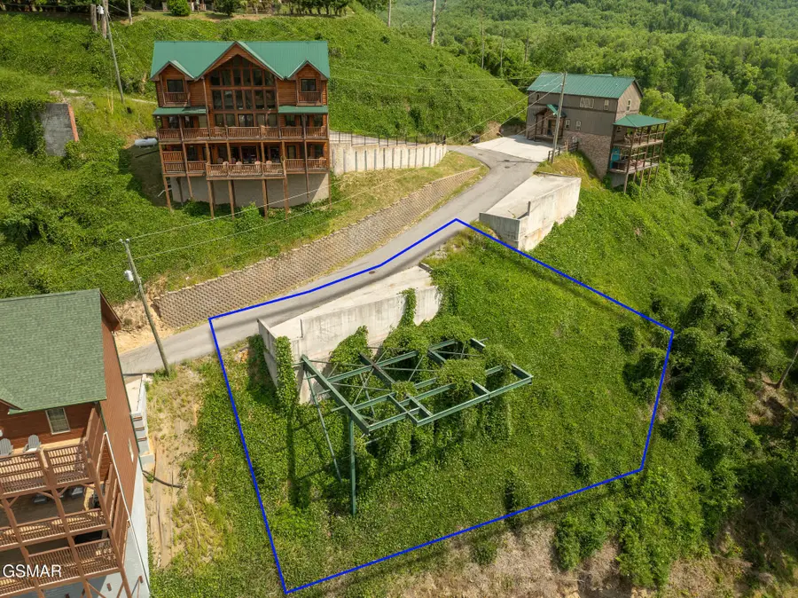 744 Widows Knob Road, Gatlinburg, TN 37738 - #2