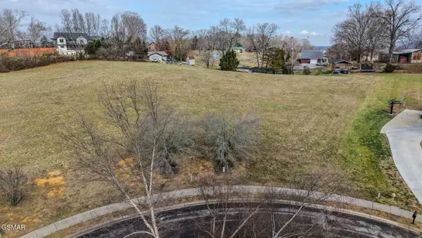 22 Park Place Avenue, Sevierville, TN 37862