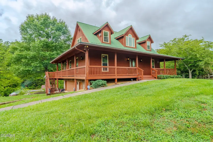 1602 Cove Crest Drive, Sevierville, TN 37862 - #2