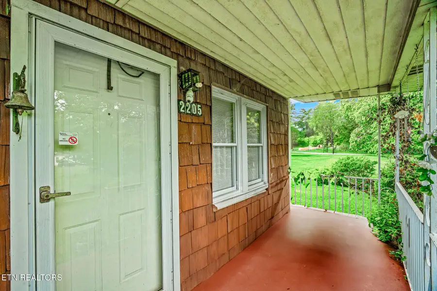 2205 Shipetown Rd, Mascot, TN 37806 - #2