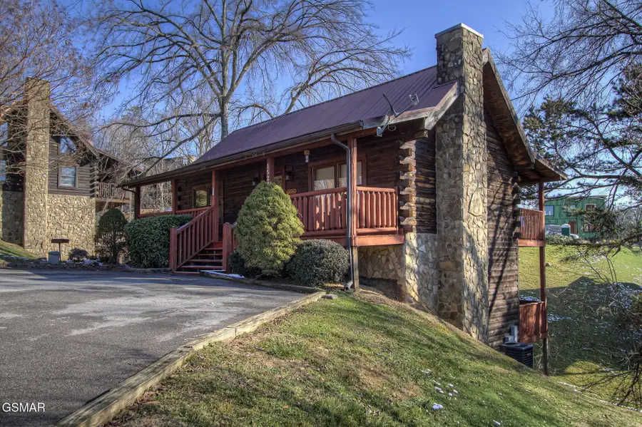 1528 Rainbow Ridge Way, Sevierville, TN 37862 - #2