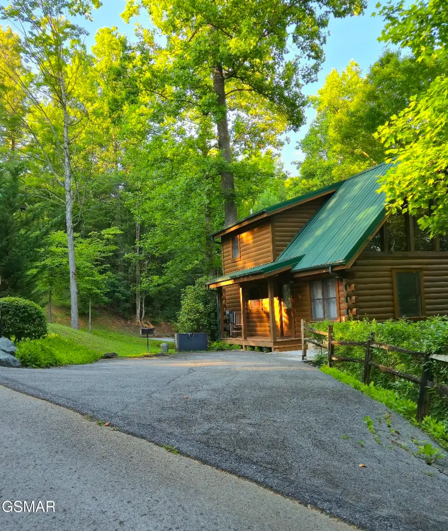 742 Yona Trail Way, Gatlinburg, TN 37738 - #2