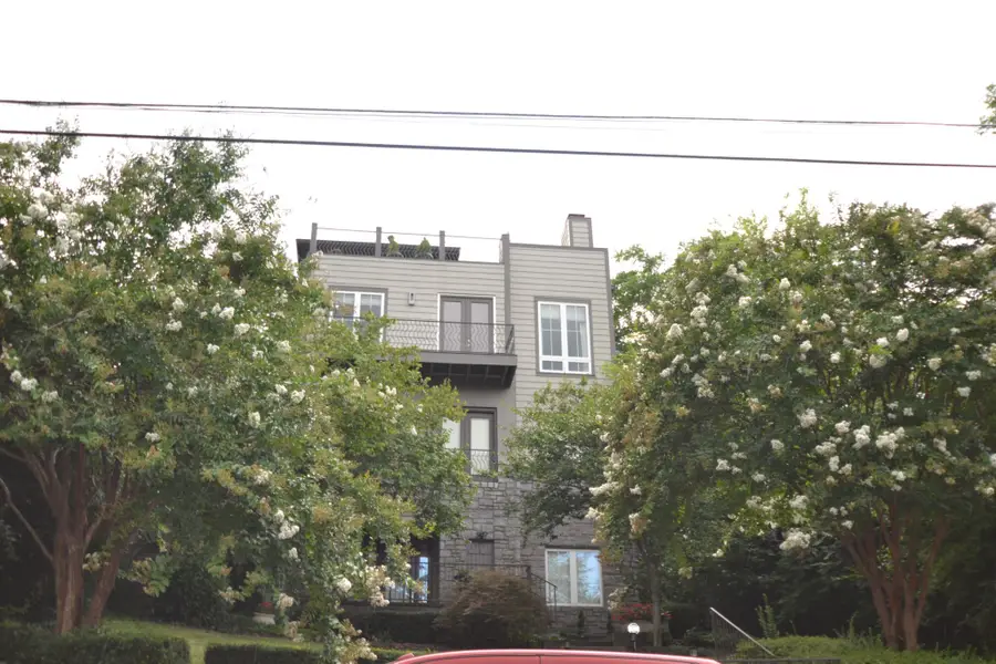 405 32nd Ave S, Nashville, TN 37212 - #3