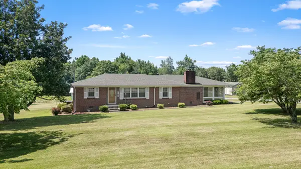 3107 Cherry Springs Rd, McMinnville, TN 37110