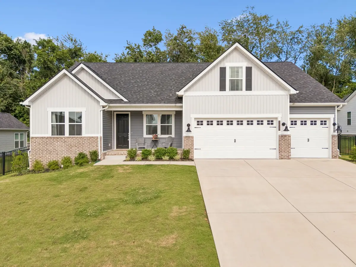 3020 Fernwood Ln, Columbia, TN 38401 - #1