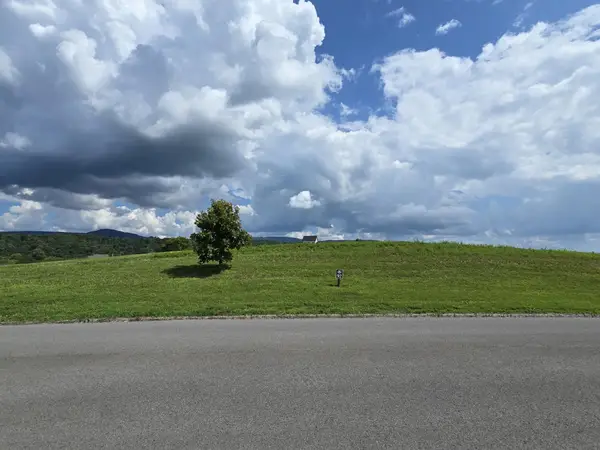 92 Farmview Way Drive, Dunlap, TN 37327