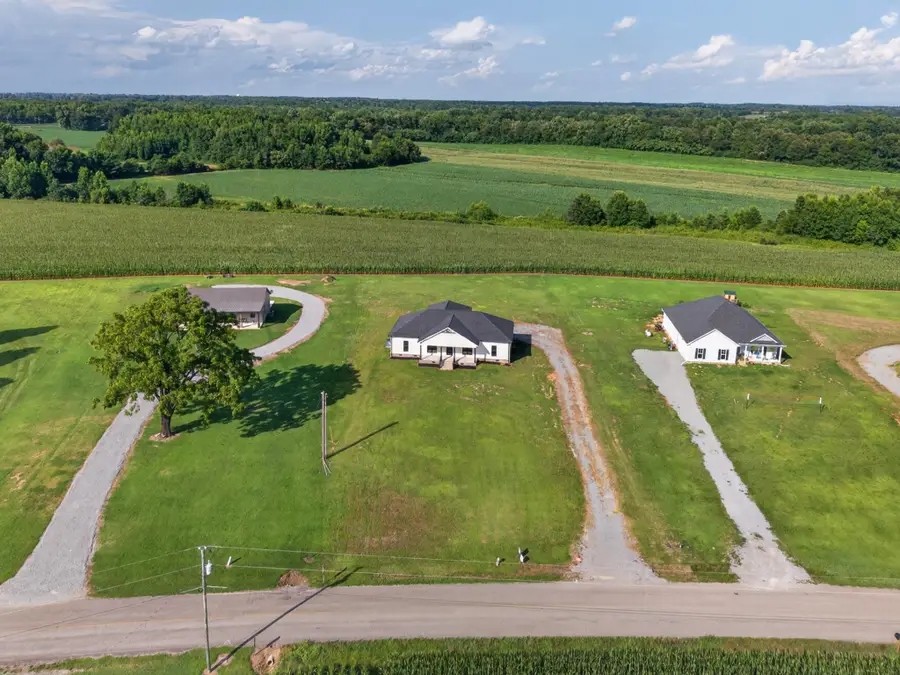 199 Bellview Rd, Taft, TN 38488 - #2