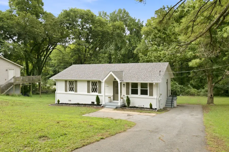 107 Rainbow Cir, Columbia, TN 38401 - #2