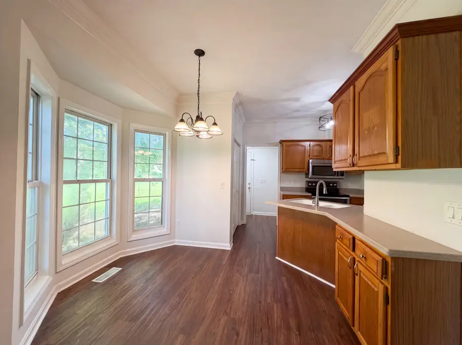 2120 Spring Lake Dr, Spring Hill, TN 37174 - #2
