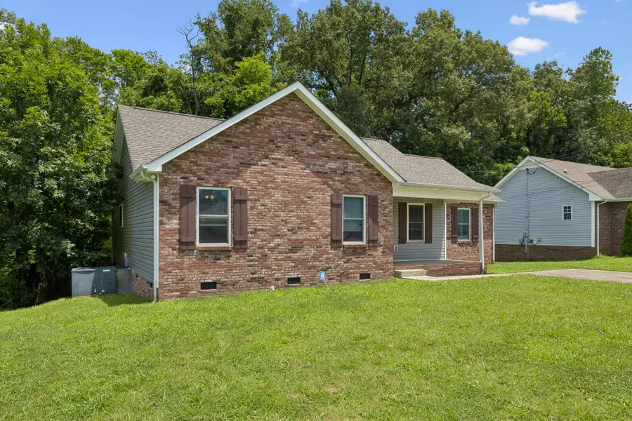 383 Brook Mead Dr, Clarksville, TN 37042 - #3