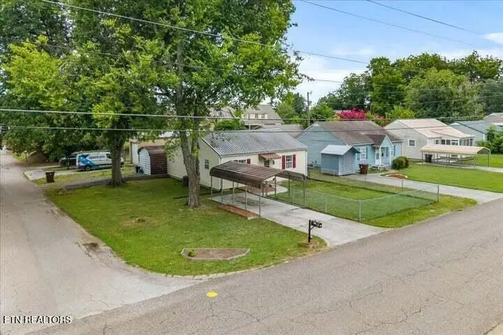 569 Monroe Street, Madisonville, TN 37354 - #3