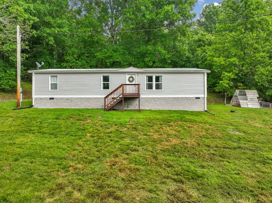119 Dyer Branch Rd, Gordonsville, TN 38563 - #3