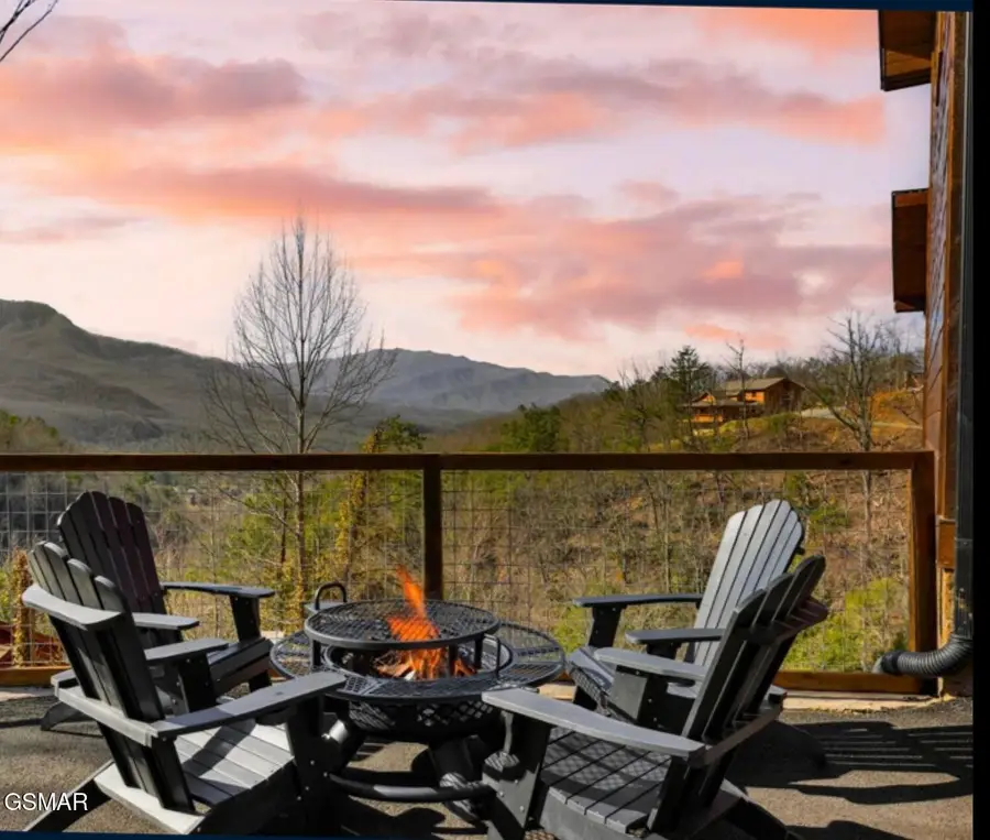 842 Vixen Run, Gatlinburg, TN 37738 - #2