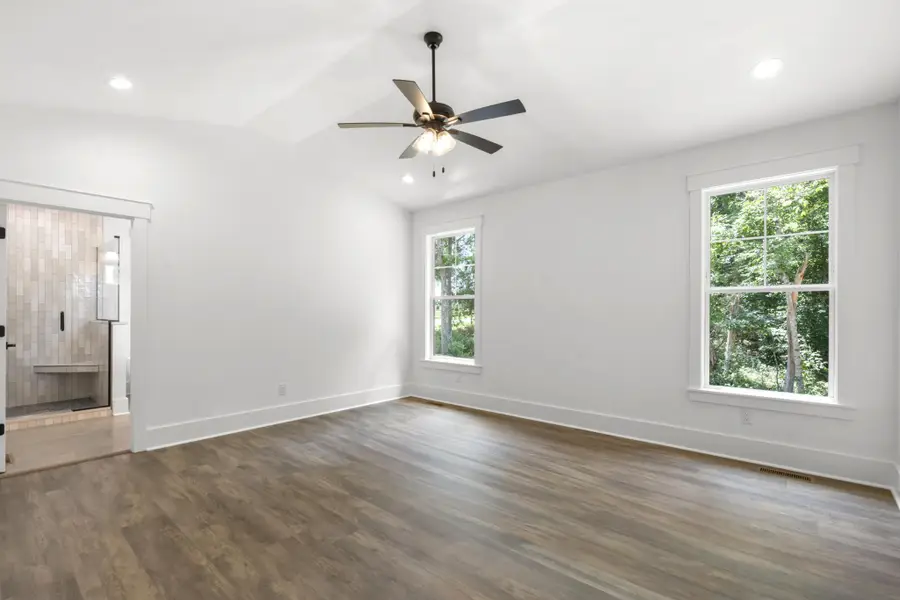 910 Steele Rd, Charlotte, TN 37036 - #2