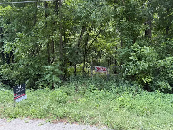 3073 Fly Rd, Santa Fe, TN 38482