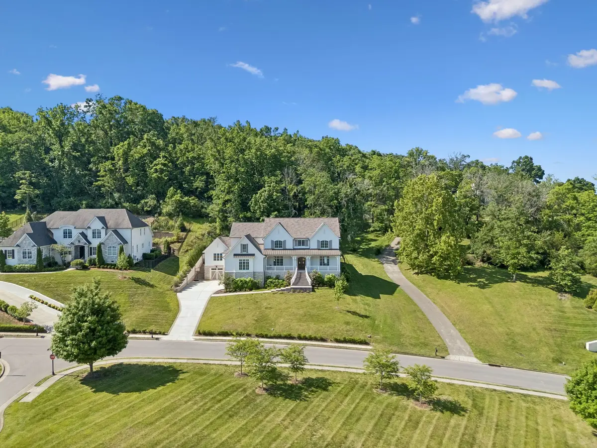 1019 Stockett Dr, Nashville, TN 37221 - #1