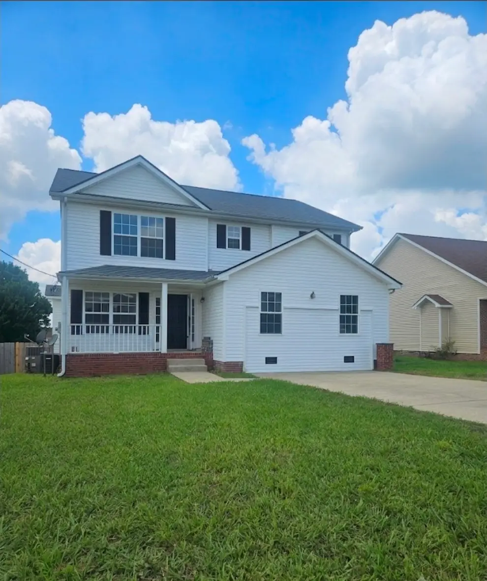 3390 Bradfield Dr, Clarksville, TN 37042 - #1