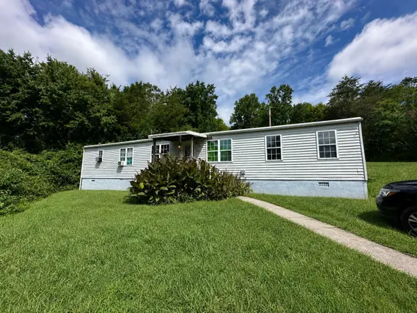 117 Sanctuary Ln, Powell, TN 37849