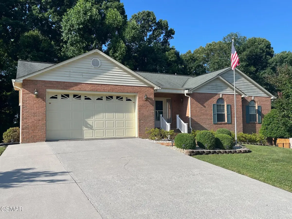 985 E Brentwood Drive, Morristown, TN 37814 - #1