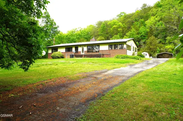 680 Hale Brook Road, Newport, TN 37821