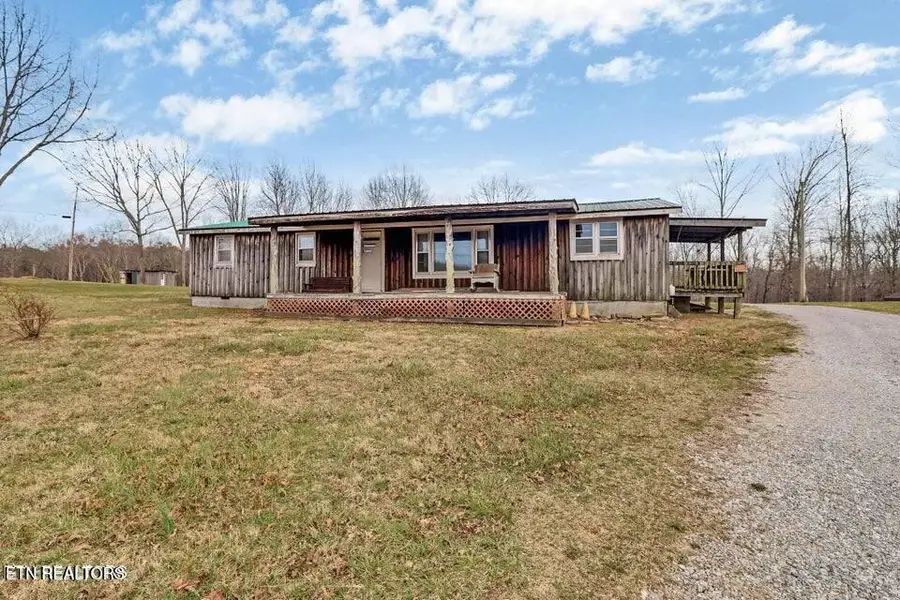 2546 Peavine Rd, Crossville, TN 38571 - #2