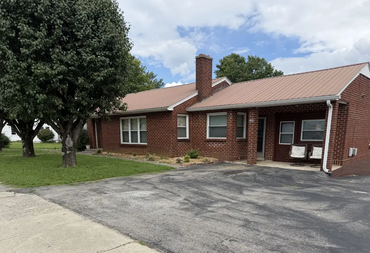 266 Sparta St, Spencer, TN 38585 - #1