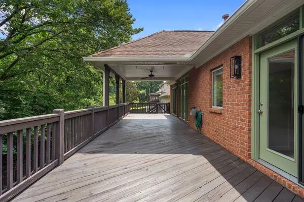 4848 Peninsula Pointe Dr, Hermitage, TN 37076