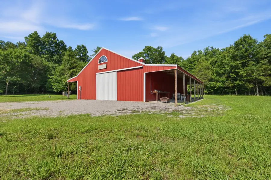 3607 Tom Littlejohn Rd, Columbia, TN 38401 - #2