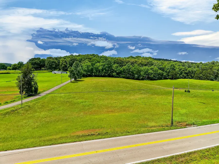 9249 Monterey Hwy, Sparta, TN 38583 - #2