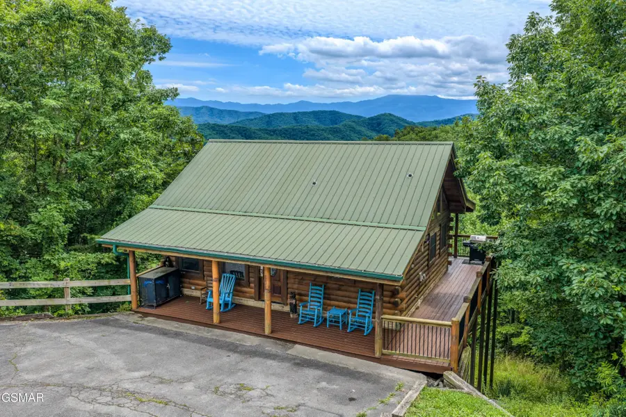 989 Autumn Ridge Way, Sevierville, TN 37876 - #2