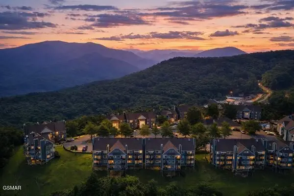 1260 Ski View Drive #APT 1306, Gatlinburg, TN 37738