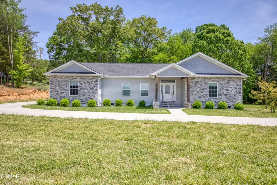 1014 Valley Home Road, Dandridge, TN 37725 - #2